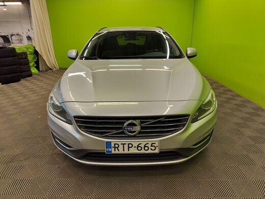 Volvo V60 vaihtoauto