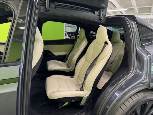 Tesla Model X vaihtoauto