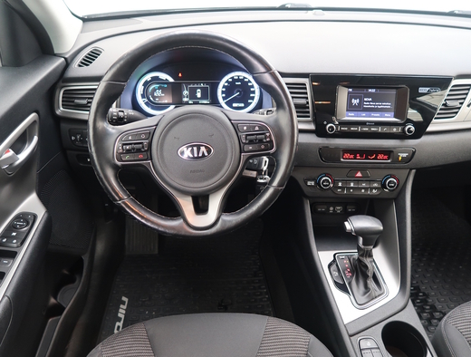 Kia Niro vaihtoauto