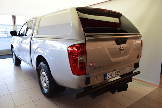 Nissan Navara vaihtoauto