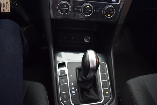 Volkswagen Golf Sportsvan vaihtoauto