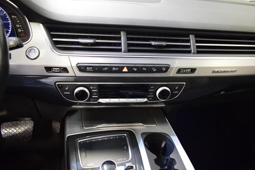 Audi Q7 vaihtoauto