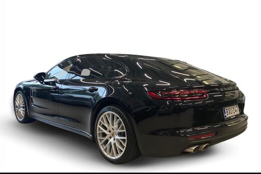 Porsche Panamera vaihtoauto