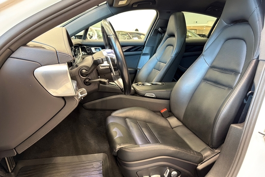Porsche Panamera vaihtoauto