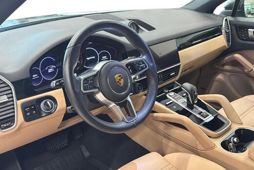 Porsche Cayenne vaihtoauto