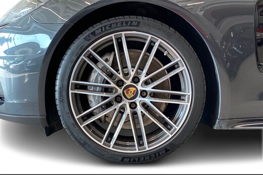 Porsche Panamera vaihtoauto