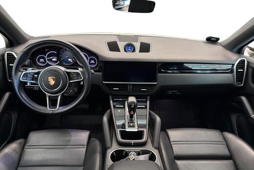 Porsche Cayenne vaihtoauto