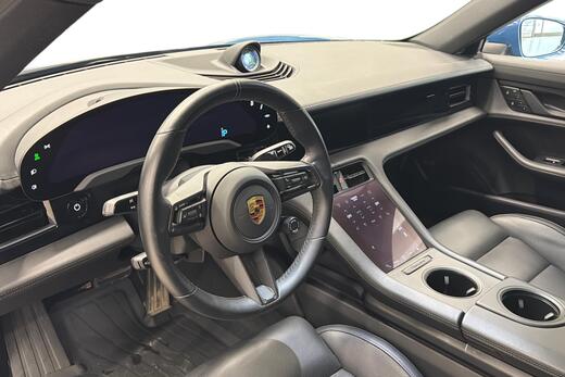 Porsche Taycan vaihtoauto