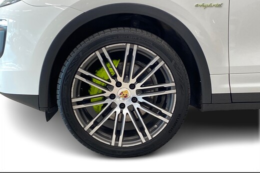 Porsche Cayenne vaihtoauto