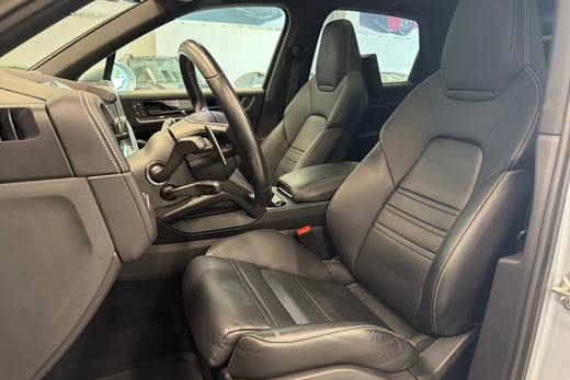 Porsche Cayenne vaihtoauto