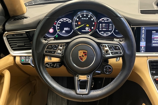 Porsche Panamera vaihtoauto