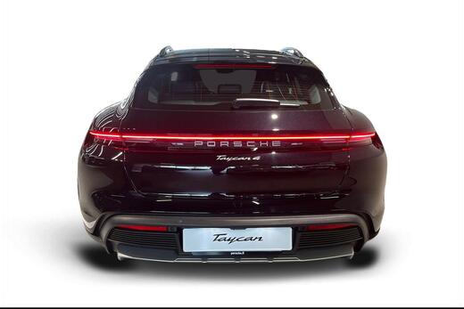 Porsche Taycan vaihtoauto