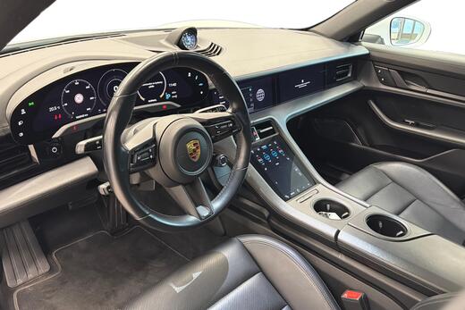 Porsche Taycan vaihtoauto