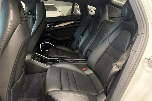 Porsche Panamera vaihtoauto
