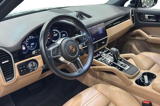Porsche Cayenne vaihtoauto