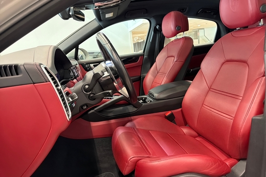 Porsche Cayenne vaihtoauto