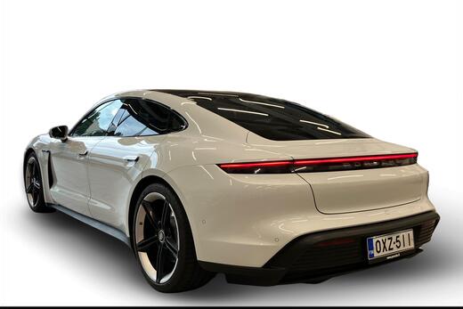 Porsche Taycan vaihtoauto