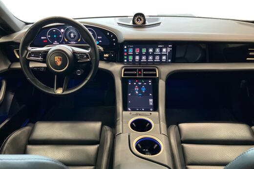 Porsche Taycan vaihtoauto