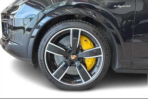 Porsche Cayenne vaihtoauto