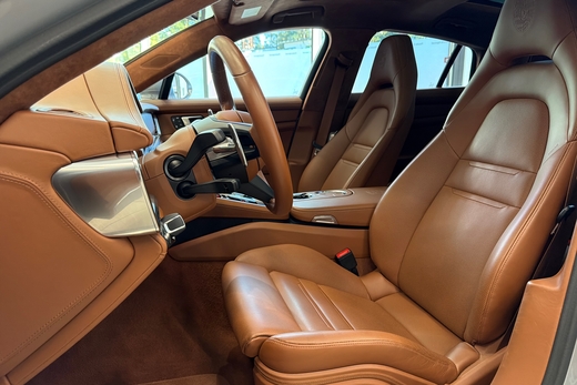 Porsche Panamera vaihtoauto