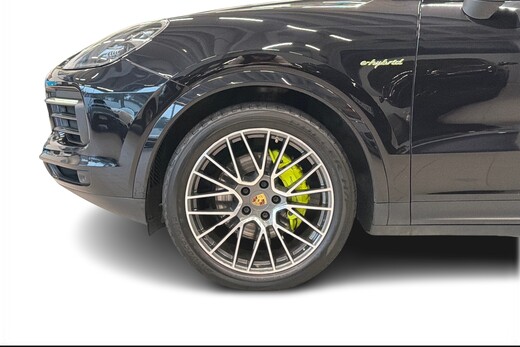 Porsche Cayenne vaihtoauto