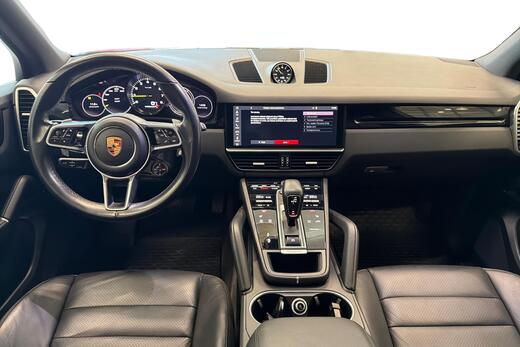 Porsche Cayenne vaihtoauto