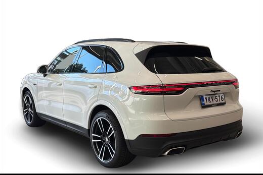 Porsche Cayenne vaihtoauto