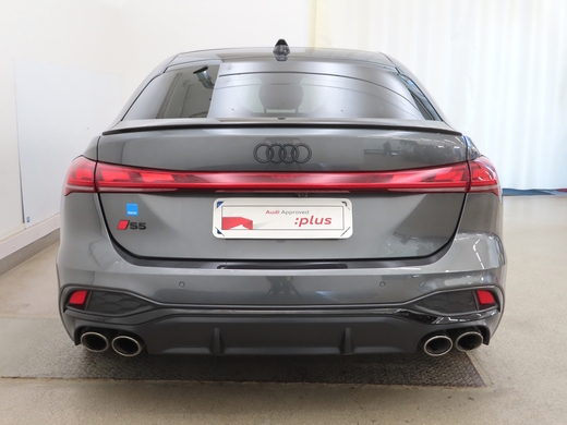 Audi S5 vaihtoauto