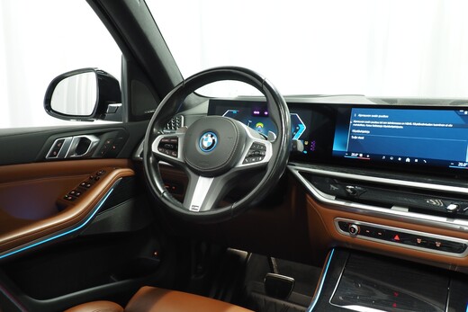 BMW X5 vaihtoauto