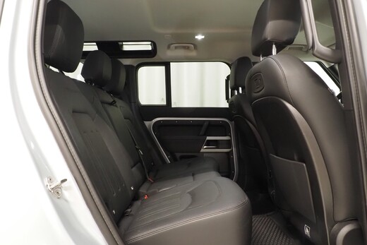 Land Rover Defender vaihtoauto