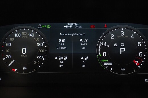 Land Rover Defender vaihtoauto