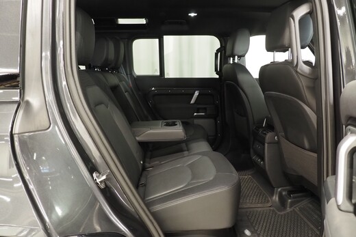 Land Rover Defender vaihtoauto
