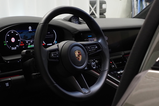 Porsche Panamera vaihtoauto