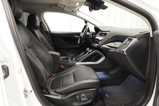 Jaguar I-PACE vaihtoauto