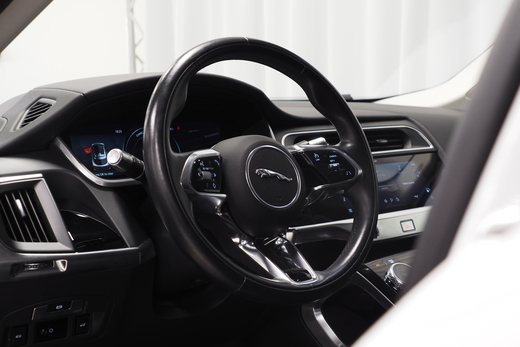 Jaguar I-PACE vaihtoauto