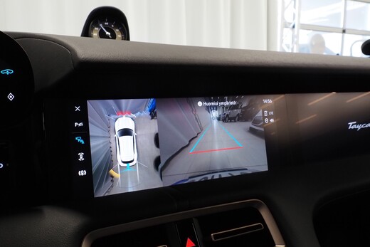 Porsche Taycan vaihtoauto