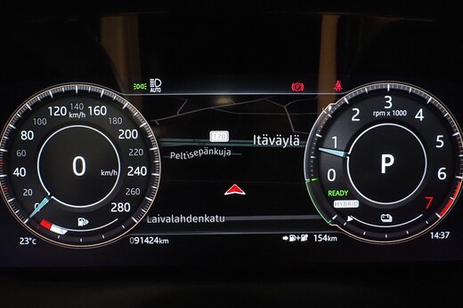 Jaguar F-PACE vaihtoauto