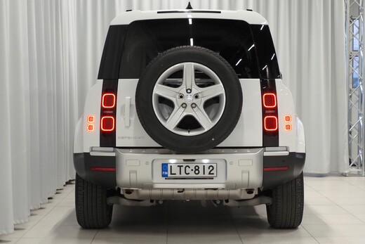 Land Rover Defender vaihtoauto