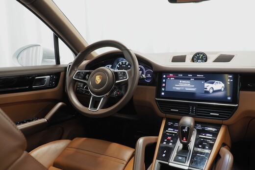 Porsche Cayenne vaihtoauto