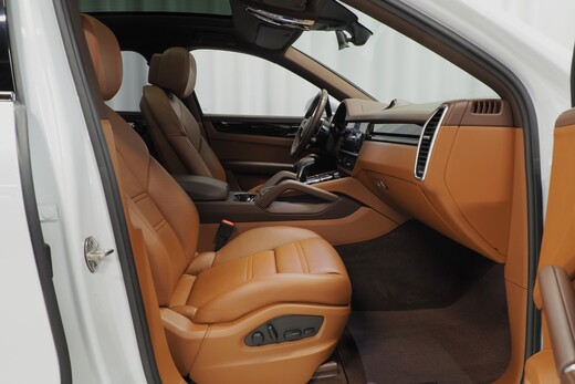 Porsche Cayenne vaihtoauto