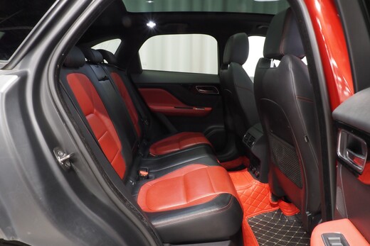 Jaguar F-PACE vaihtoauto