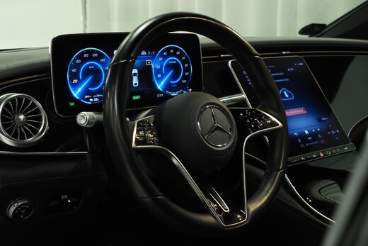 Mercedes-Benz EQS vaihtoauto