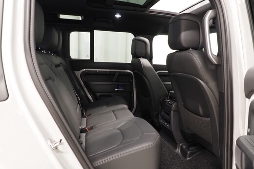 Land Rover Defender vaihtoauto