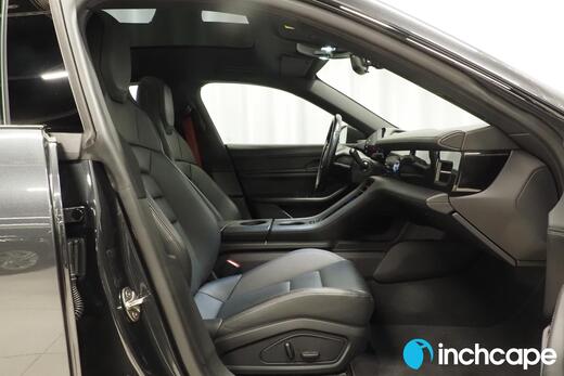 Porsche Taycan vaihtoauto