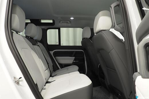 Land Rover Defender vaihtoauto