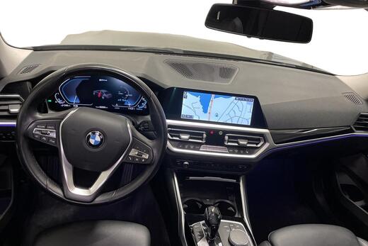 BMW 330 vaihtoauto