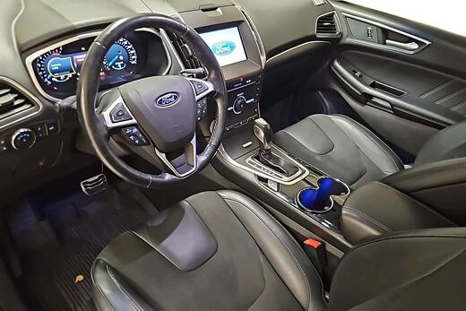 Ford Edge vaihtoauto