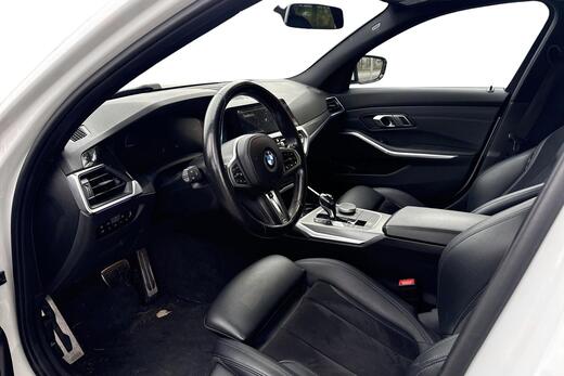 BMW 330 vaihtoauto
