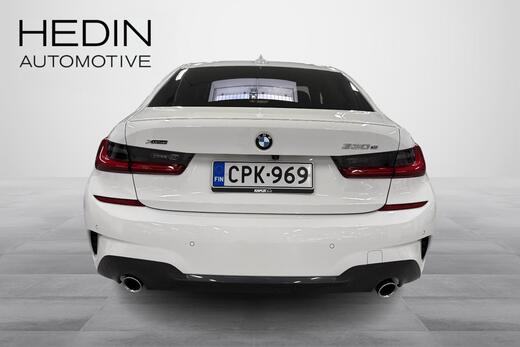 BMW 330 vaihtoauto