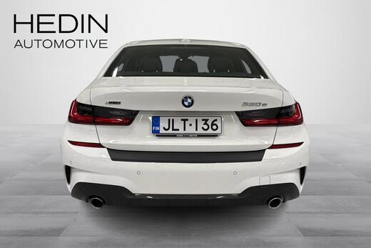 BMW 330 vaihtoauto